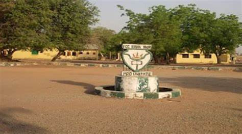 Students and teachers of Federal Government College in Birnin Yauri freed after four months in captivity