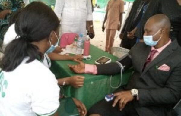 NYSC takes medical outreach to Surulere